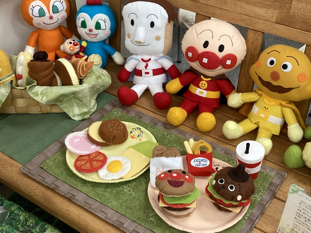 メンバー有志による創作作品展示