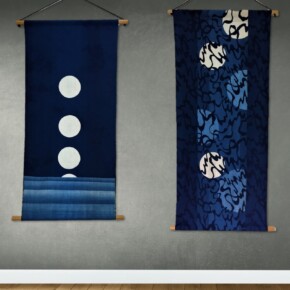 月紋タペストリー