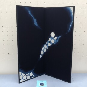 二曲屏風「誕生」